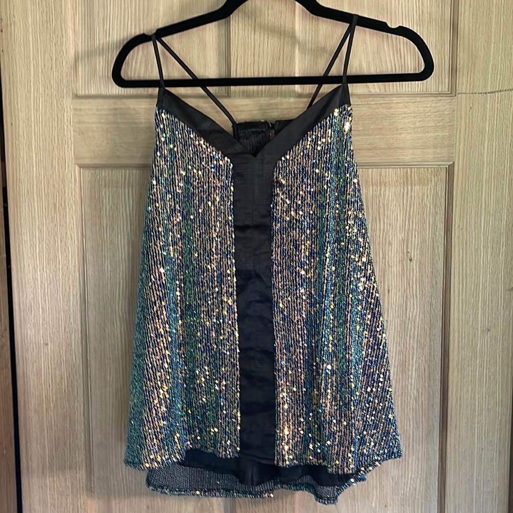 Sequence tank top.